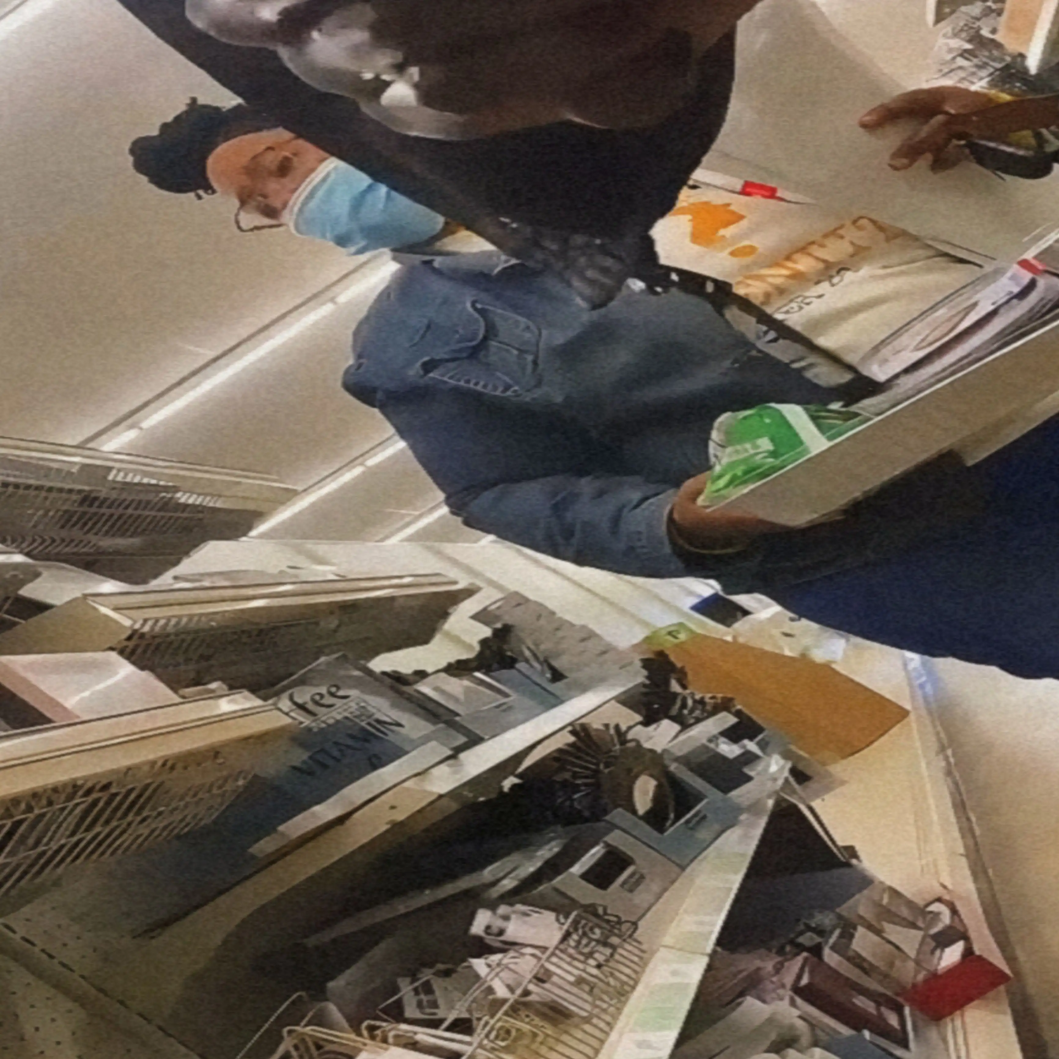 Talking to Mature black in the store, she saw the dick!